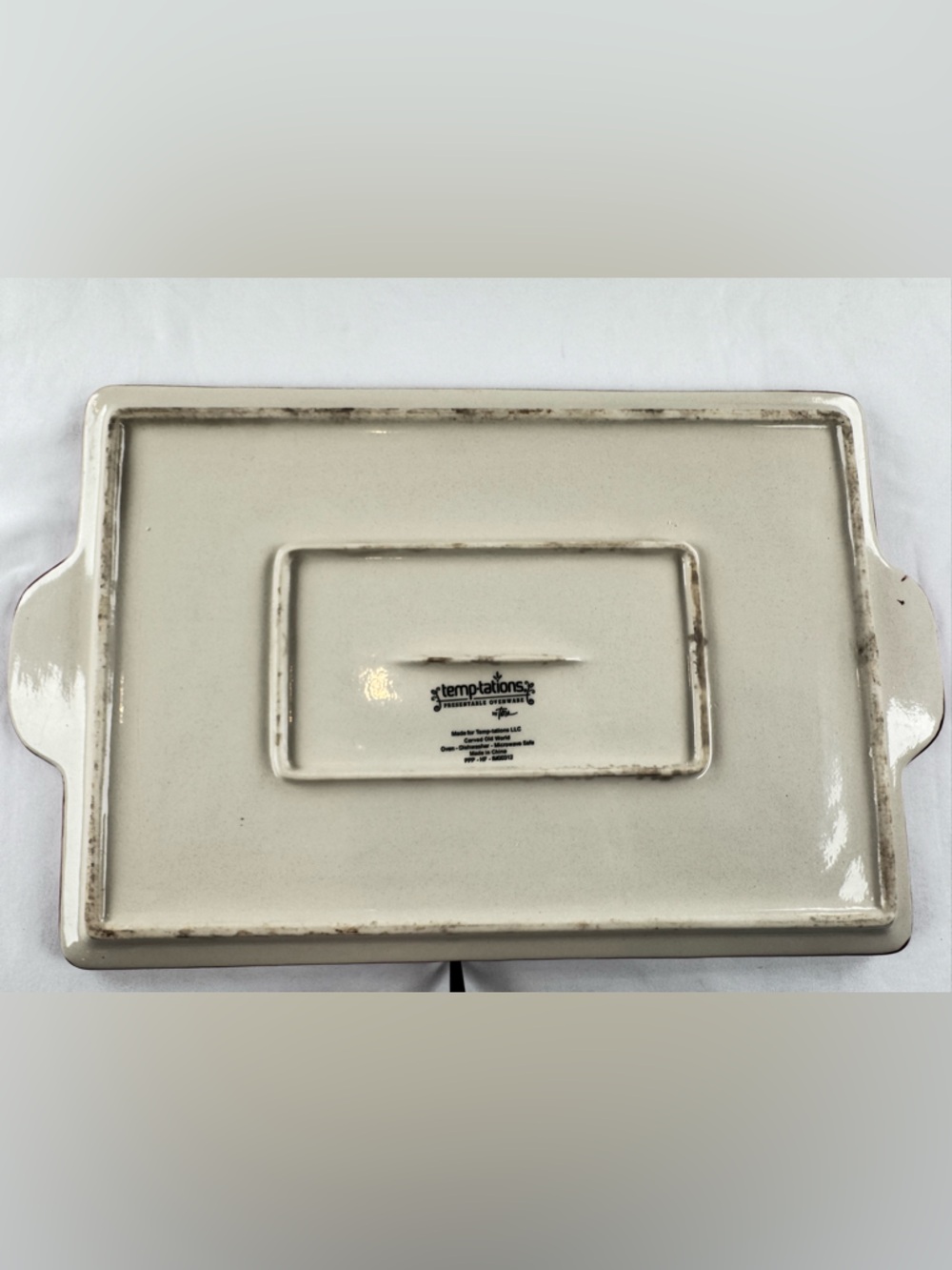 Temp-Tations Carved Old World Red Stoneware Serving Platter - Picture 3 of 7